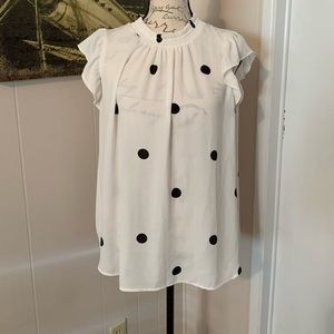 LOFT Polka dot sleeveless blouse